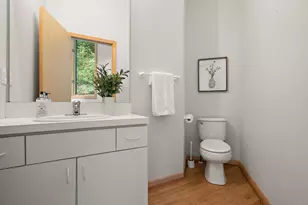 711 E Lake Front Dr, Beverly Shores, IN 46301 - Photo 22