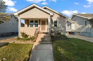7138 Jefferson Ave, Hammond, IN 46324 - Photo 1