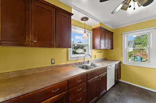 7138 Jefferson Ave, Hammond, IN 46324 - Photo 10