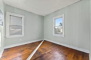 7138 Jefferson Ave, Hammond, IN 46324 - Photo 12