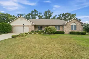 26366 Hummingbird Dr, South Bend, IN 46619 - Photo 1
