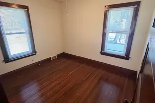 1708 Tower St, Chesterton, IN 46304 - Photo 10