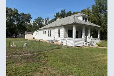 1708 Tower Street, Chesterton, IN 46304 - Photo 2