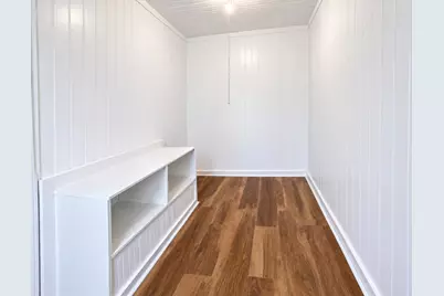 4726 Melville Avenue, East Chicago, IN 46312 - Photo 8