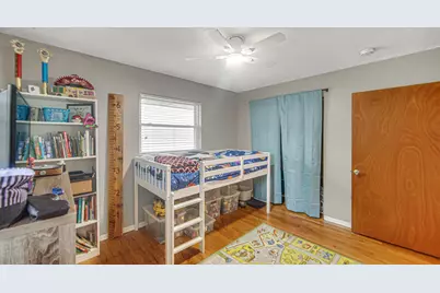7007 Baring Avenue, Hammond, IN 46324 - Photo 12