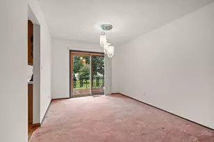 3081 Parkwood Pl, Crown Point, IN 46307 - Photo 10