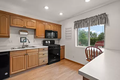 3081 Parkwood Place, Crown Point, IN 46307 - Photo 4