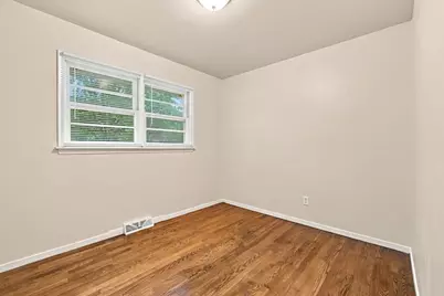 4946 Vermont Street, Gary, IN 46409 - Photo 16