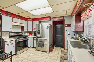 6918 Olcott Ave, Hammond, IN 46323 - Photo 8