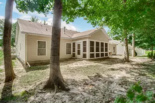 49 Victoria Cir, La Porte, IN 46350 - Photo 2
