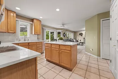 2226 Cowan Court, Schererville, IN 46375 - Photo 12