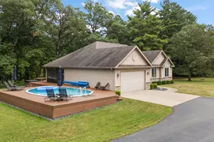 14745 Clark St, Crown Point, IN 46307 - Photo 6