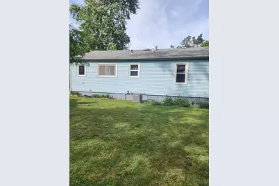 2971 New York Street, Lake Station, IN 46405 - Photo 10