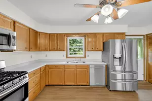 3160 Joann St, Portage, IN 46368 - Photo 8