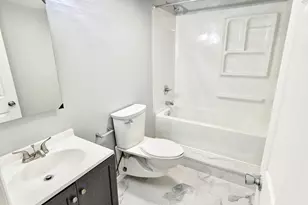 918 N Arbogast St, Griffith, IN 46319 - Photo 4