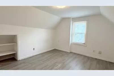 318 S Hamilton Street, Gary, IN 46403 - Photo 10