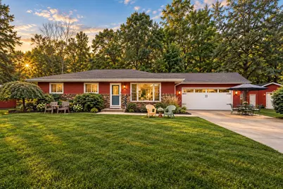 559 N 450 E, Valparaiso, IN 46383 - Photo 1