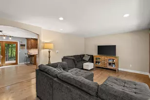 559 N 450 E, Valparaiso, IN 46383 - Photo 6