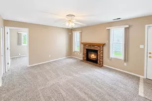 1719 Beech Dr, Crown Point, IN 46307 - Photo 4