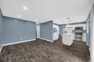 6833 Tyler St, Merrillville, IN 46410 - Photo 4
