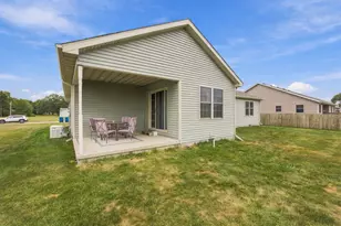 128 Ironwood St NW, Demotte, IN 46310 - Photo 16