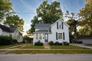 302 N George St, North Judson, IN 46366 - Photo 16