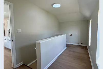 215 E 10th Street, Michigan City, IN 46360 - Photo 16