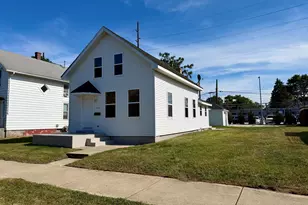 215 E 10th St, Michigan City, IN 46360 - Photo 22