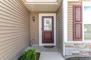 15505 W 101st Ln, Dyer, IN 46311 - Photo 2