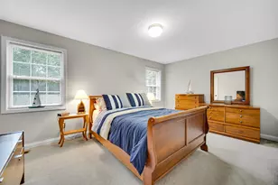 2667 High Sierra Dr, Valparaiso, IN 46385 - Photo 16