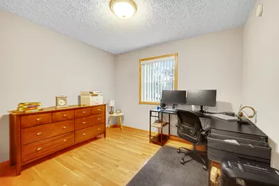 250 Hawthorne Court, Hobart, IN 46342 - Photo 18