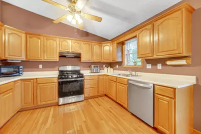 250 Hawthorne Court, Hobart, IN 46342 - Photo 8