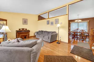 250 Hawthorne Ct, Hobart, IN 46342 - Photo 6