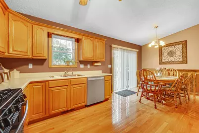 250 Hawthorne Court, Hobart, IN 46342 - Photo 10