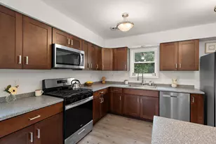 44 W Vick Tree Ln, Valparaiso, IN 46385 - Photo 14