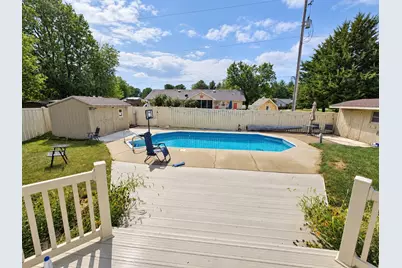 517 E Violet Drive, Francesville, IN 47946 - Photo 18