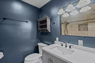 7036 Idaho Ave, Hammond, IN 46323 - Photo 14