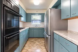 5006 Washington St, Gary, IN 46408 - Photo 4