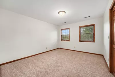 433 Brookshire Court, Valparaiso, IN 46385 - Photo 14