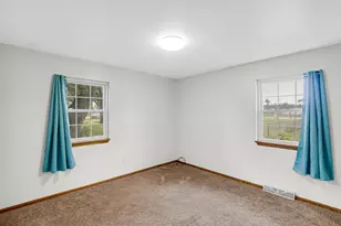 8973 Luann Dr S, Demotte, IN 46310 - Photo 16