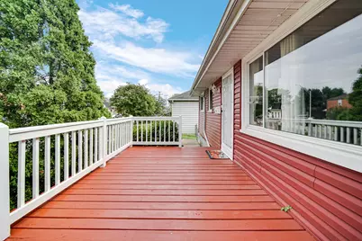 724 169th Street, Hammond, IN 46324 - Photo 2