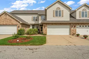 8092 Tuckaway Ct, Winfield, IN 46307 - Photo 1