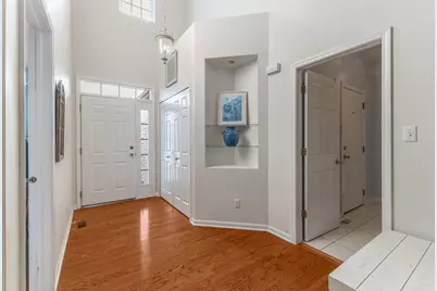 850 Manistee Avenue, Schererville, IN 46375 - Photo 2
