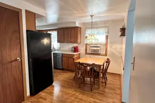 1064 Albin Dr, La Porte, IN 46350 - Photo 6