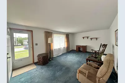 1064 Albin Drive, La Porte, IN 46350 - Photo 2