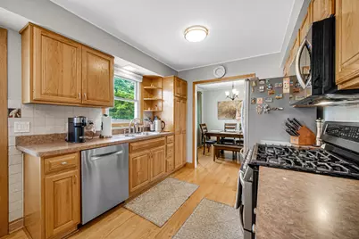 9544 Hawthorne Drive, Munster, IN 46321 - Photo 6