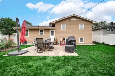 9544 Hawthorne Drive, Munster, IN 46321 - Photo 28