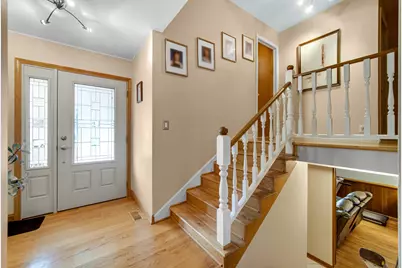 9544 Hawthorne Drive, Munster, IN 46321 - Photo 14