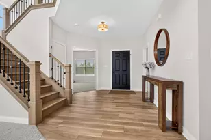 8322 Wyman Dr, Saint John, IN 46373 - Photo 4