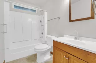10404 Noble St, Crown Point, IN 46307 - Photo 28